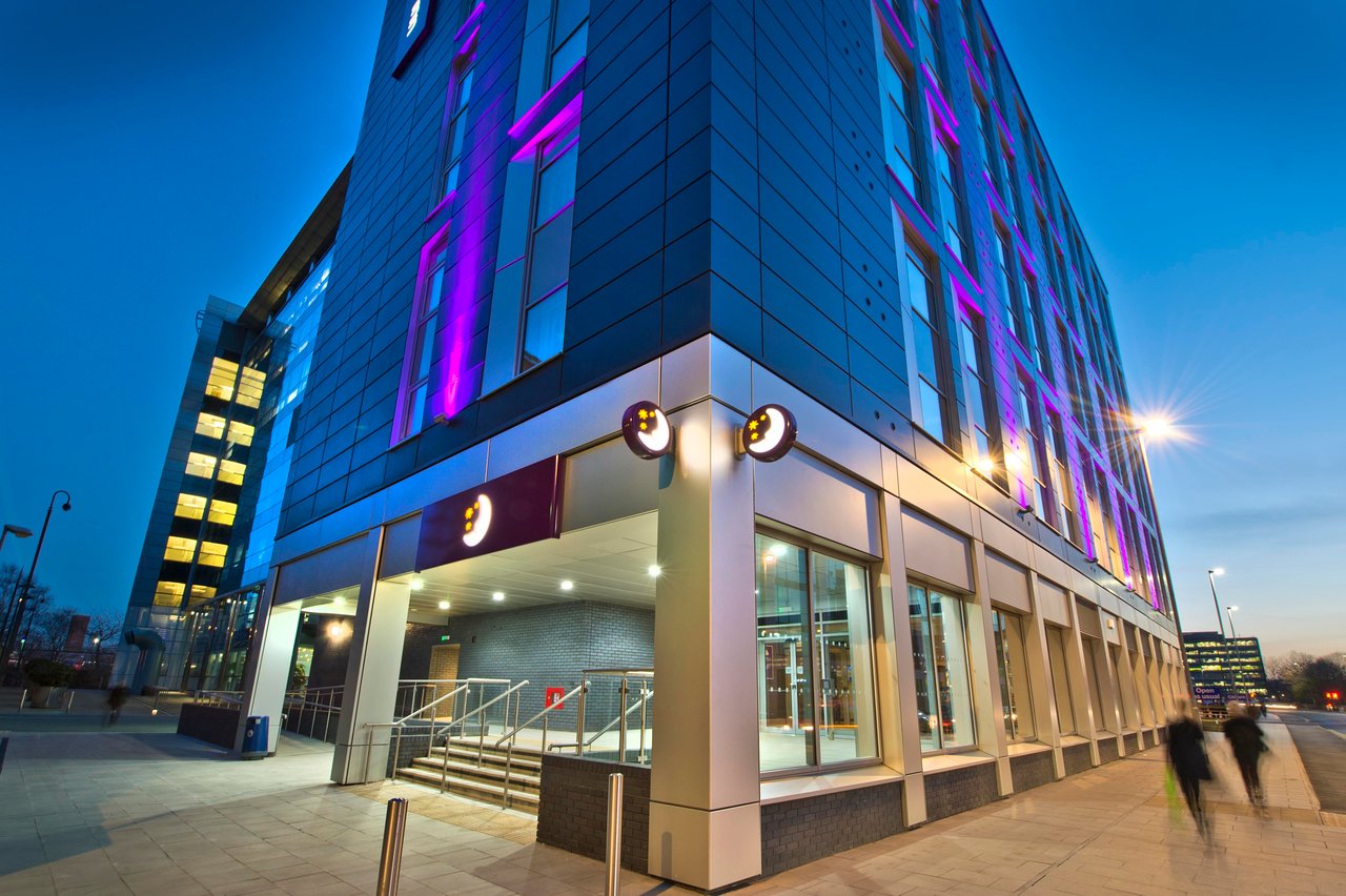 Featured image of post Leeds Town Centre Hotels